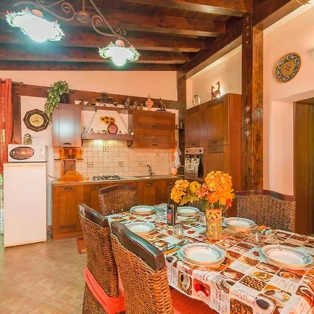 Lovely In With Wifi Casa vacanze *