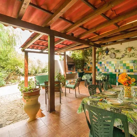 Casa vacanze Lovely In With Wifi *